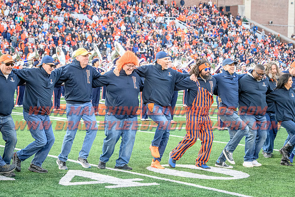 Illinois Fighting Illini Football vs. Michigan State - Nov. 5, 2022