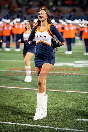 Illinois Fighting Illini Football vs. Chattanooga - 9/24/22