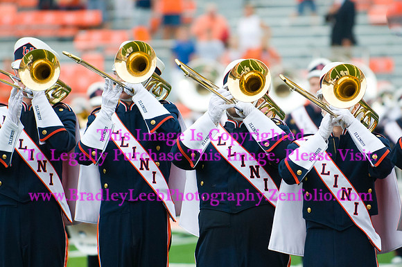 NCAA Football: Western Michigan at Illinois