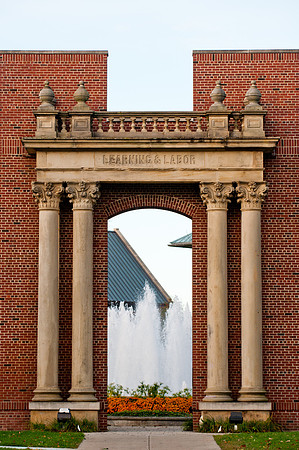 Champaign Chamber of Commerce Community Link MagazineBradley Leeb PhotographyBradleyLeebPhotography.comBradleyLeebPhotography@gmail.com217.721.9190