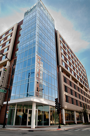 Champaign Chamber of Commerce Community Link MagazineBradley Leeb PhotographyBradleyLeebPhotography.comBradleyLeebPhotography@gmail.com217.721.9190