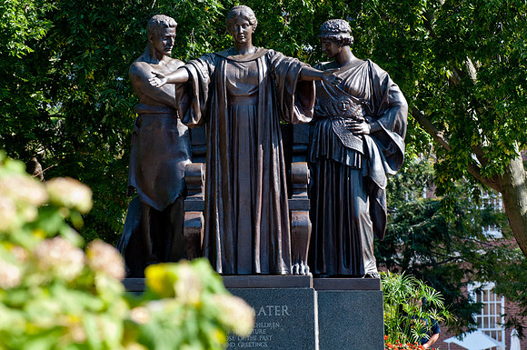Champaign Chamber of Commerce Community Link MagazineBradley Leeb PhotographyBradleyLeebPhotography.comBradleyLeebPhotography@gmail.com217.721.9190